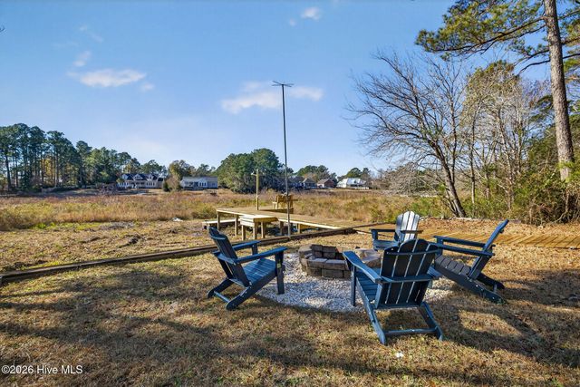 260 N Shore Drive, Southport, NC 28461