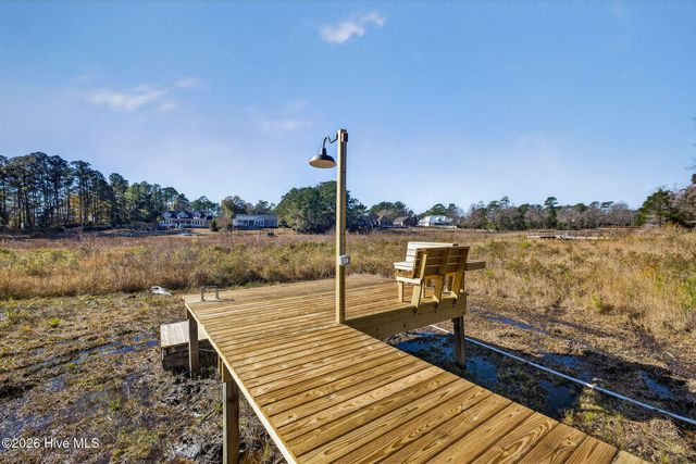 260 N Shore Drive, Southport, NC 28461