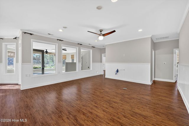 260 N Shore Drive, Southport, NC 28461