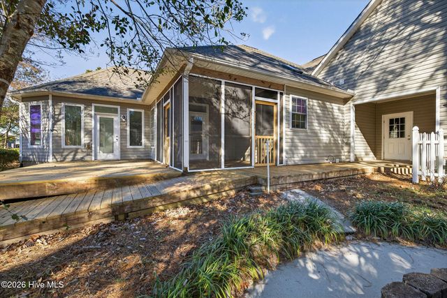 260 N Shore Drive, Southport, NC 28461