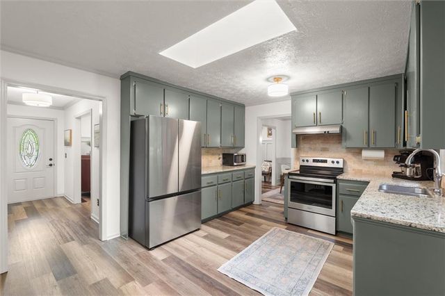 1995 Debra Lane, Marietta, GA 30066