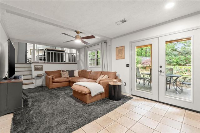 1995 Debra Lane, Marietta, GA 30066