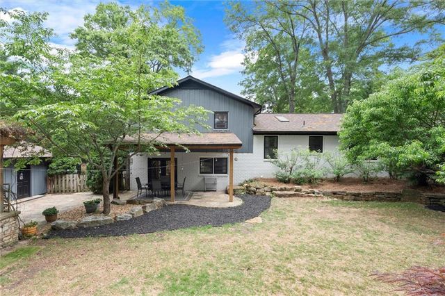1995 Debra Lane, Marietta, GA 30066