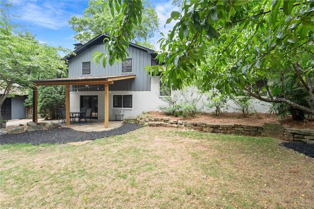 1995 Debra Lane, Marietta, GA 30066