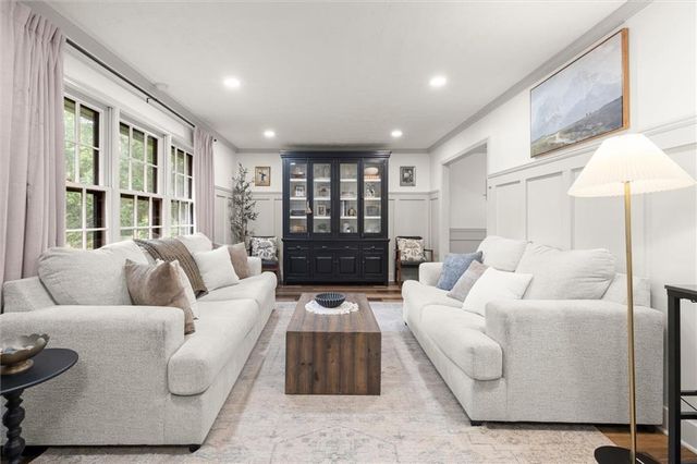1995 Debra Lane, Marietta, GA 30066