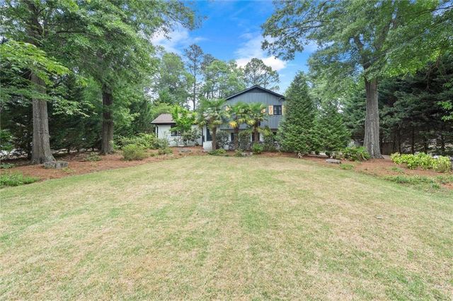 1995 Debra Lane, Marietta, GA 30066
