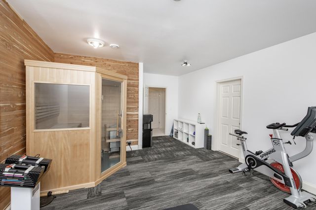 2516 Rose Creek Parkway S, Fargo, ND 58104