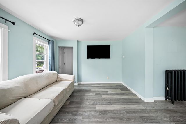 13 Crescent Street, Farmington, NH 03835