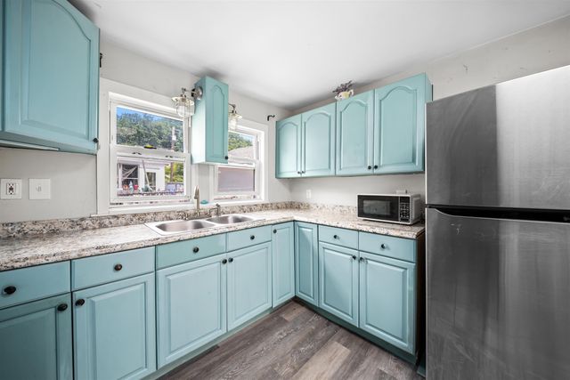 13 Crescent Street, Farmington, NH 03835
