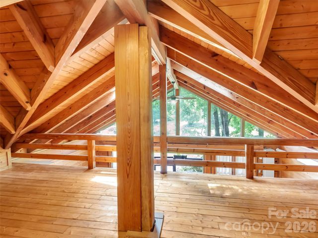 429 Biodome Drive, Waynesville, NC 28785