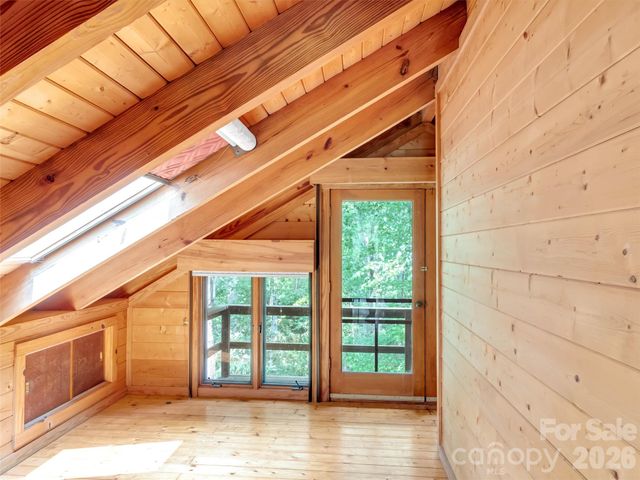 429 Biodome Drive, Waynesville, NC 28785