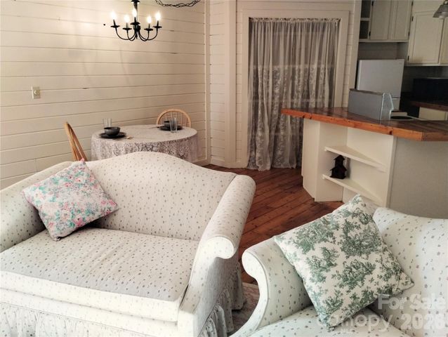 429 Biodome Drive, Waynesville, NC 28785