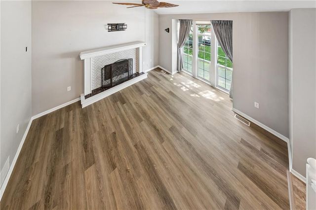 4904 Rosehill Drive, Shawnee, KS 66216
