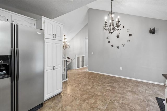 4904 Rosehill Drive, Shawnee, KS 66216