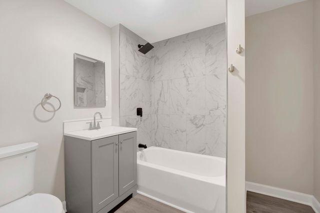 3651 S Archer Avenue 1, Chicago, IL 60609