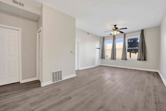 3651 S Archer Avenue 1, Chicago, IL 60609