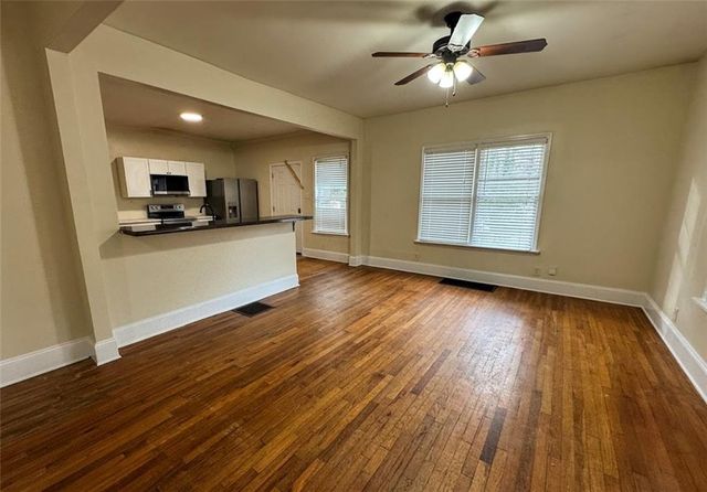 1637 Columbia Drive, Decatur, GA 30032