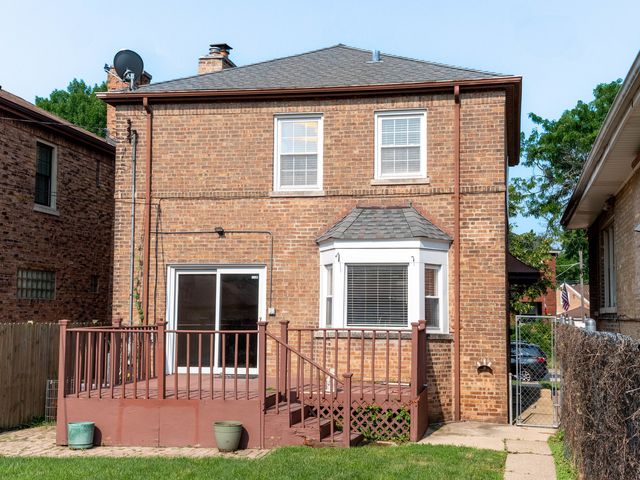 1907 N Rutherford Avenue, Chicago, IL 60707