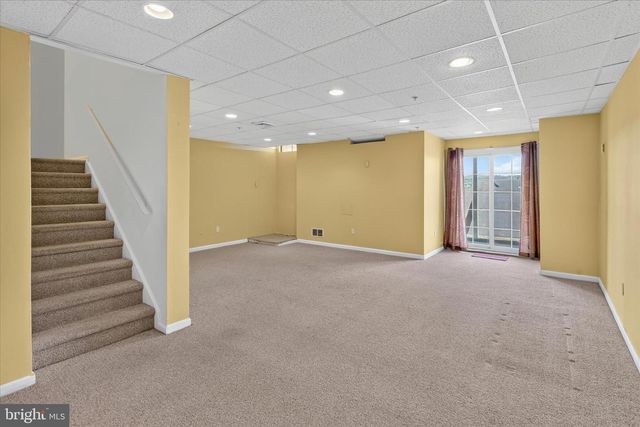27 LINCOLN DR, Downingtown, PA 19335