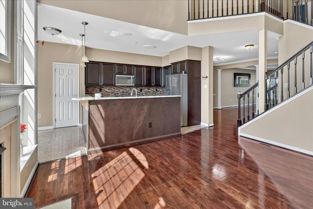 27 LINCOLN DR, Downingtown, PA 19335