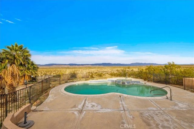 75775 Joe Davis Drive, 29 Palms, CA 92277