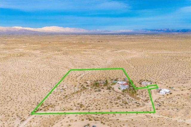 75775 Joe Davis Drive, 29 Palms, CA 92277