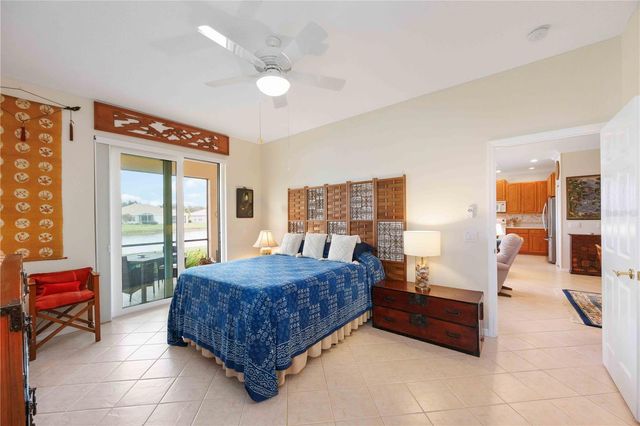 4164 MACKAY FALLS TERRACE, Sarasota, FL 34243