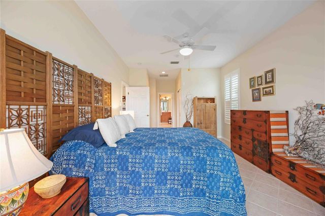 4164 MACKAY FALLS TERRACE, Sarasota, FL 34243