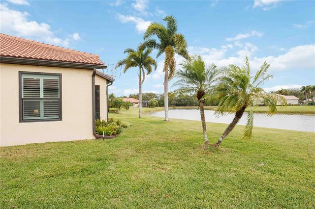 4164 MACKAY FALLS TERRACE, Sarasota, FL 34243