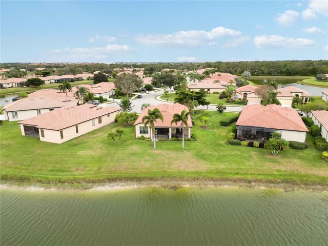 4164 MACKAY FALLS TERRACE, Sarasota, FL 34243