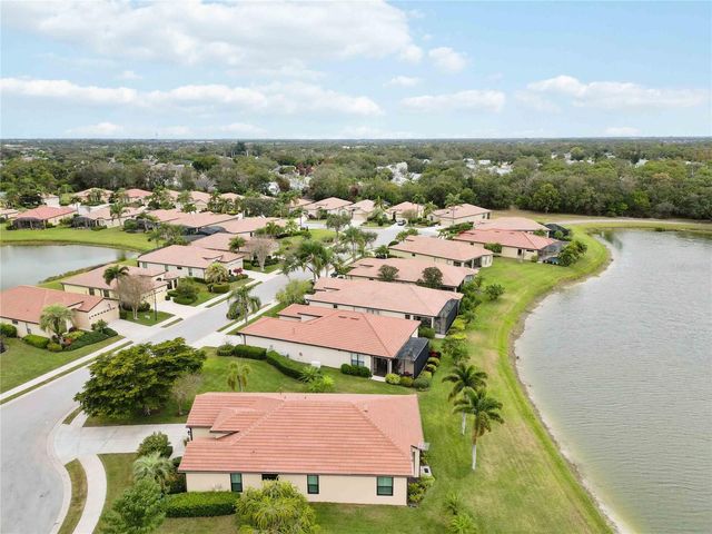 4164 MACKAY FALLS TERRACE, Sarasota, FL 34243