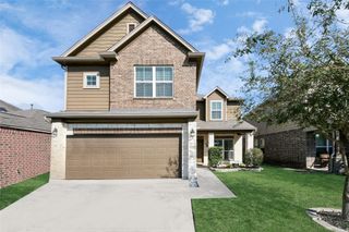 8214 Pastel Dawn Trace, Houston, TX 77049