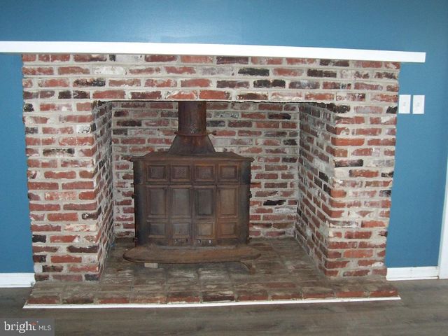 159 RAILROAD AVE, Franklinville, NJ 08322