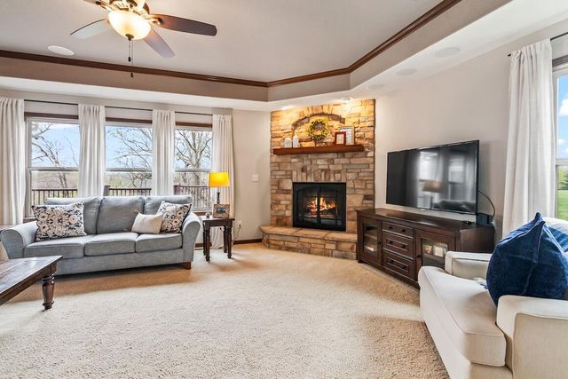 1707 Coldwater Creek DRIVE, Waukesha, WI 53188