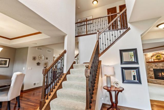 1707 Coldwater Creek DRIVE, Waukesha, WI 53188