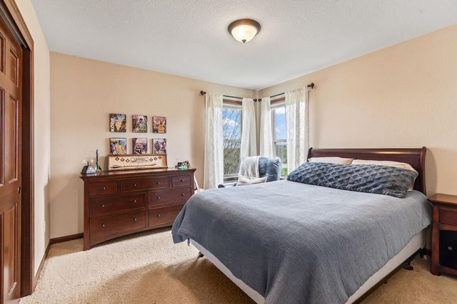 1707 Coldwater Creek DRIVE, Waukesha, WI 53188