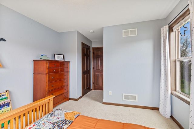 1707 Coldwater Creek DRIVE, Waukesha, WI 53188