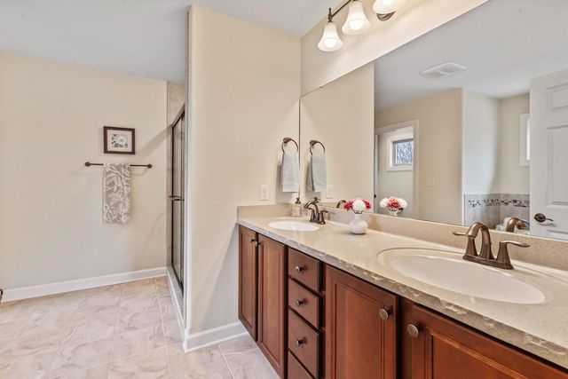 1707 Coldwater Creek DRIVE, Waukesha, WI 53188