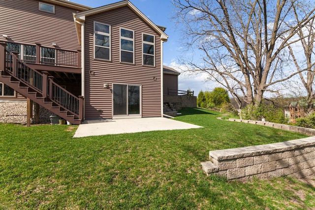 1707 Coldwater Creek DRIVE, Waukesha, WI 53188