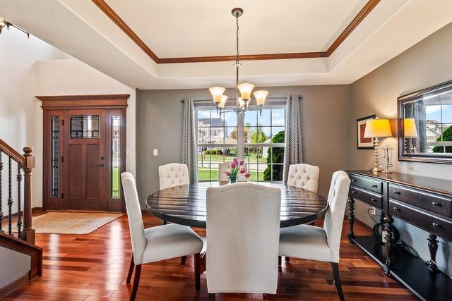 1707 Coldwater Creek DRIVE, Waukesha, WI 53188