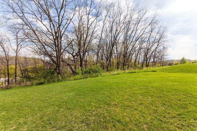 1707 Coldwater Creek DRIVE, Waukesha, WI 53188
