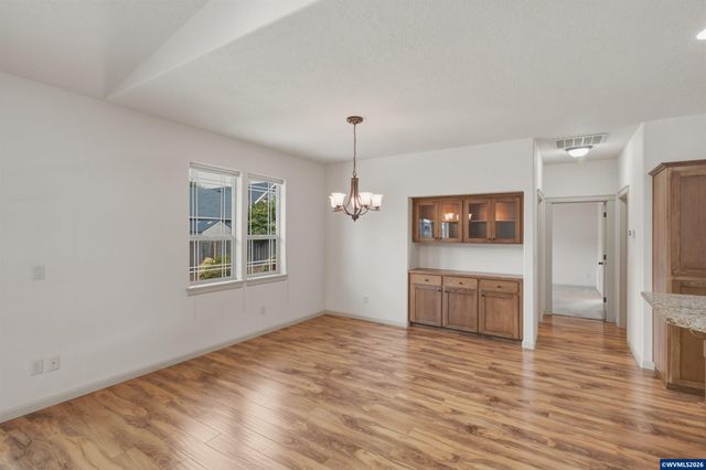 6087 SE Rolletti Dr, Salem, OR 97306