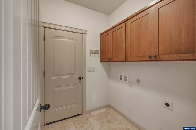 6087 SE Rolletti Dr, Salem, OR 97306
