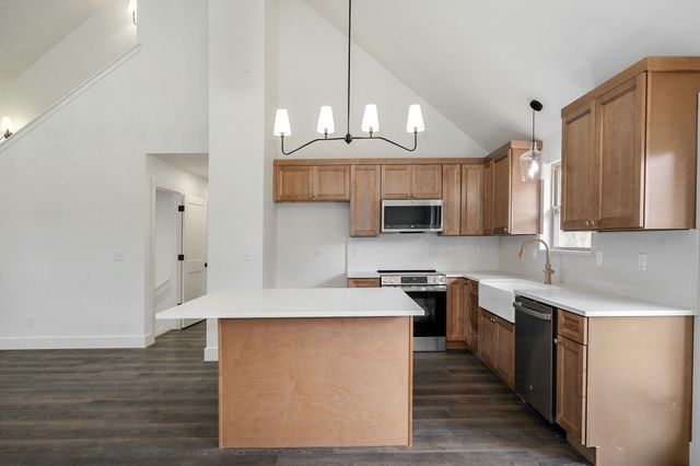 286 Remington Road, Clever, MO 65631