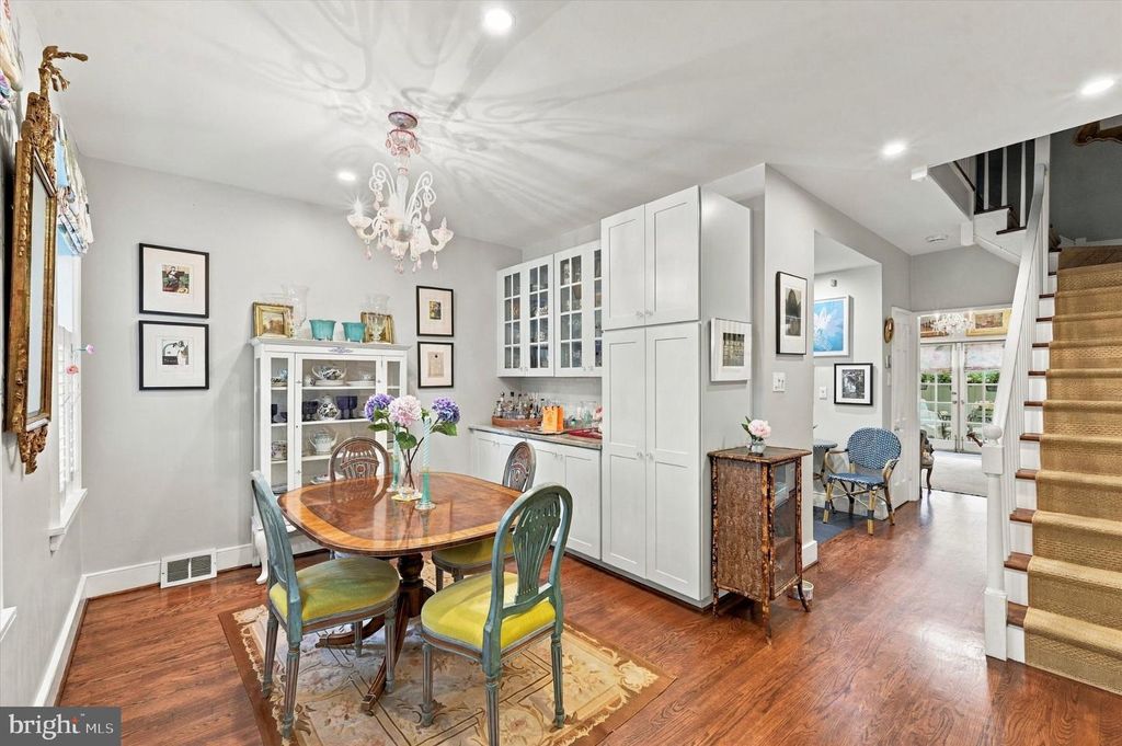 308 LOMBARD ST, Philadelphia, PA 19147 — photo 3