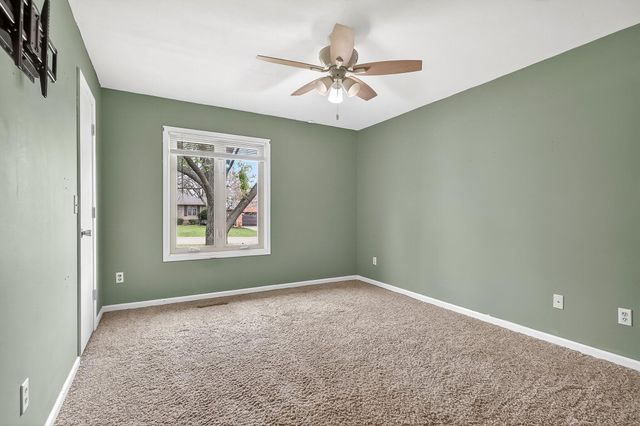 3933 S Gatlin Court, Springfield, MO 65807