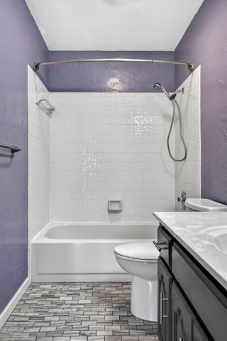 3933 S Gatlin Court, Springfield, MO 65807