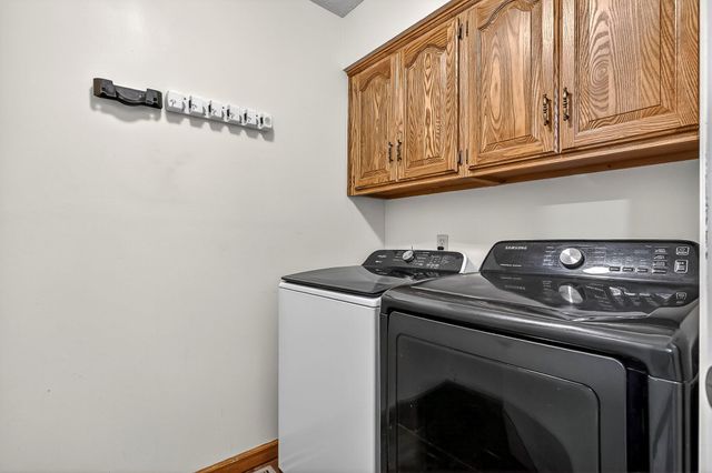 3933 S Gatlin Court, Springfield, MO 65807