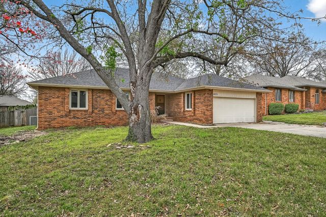 3933 S Gatlin Court, Springfield, MO 65807
