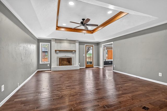 3933 S Gatlin Court, Springfield, MO 65807